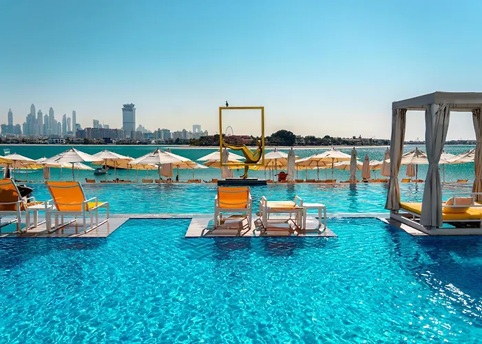 C Central And The PalmResort Hotel